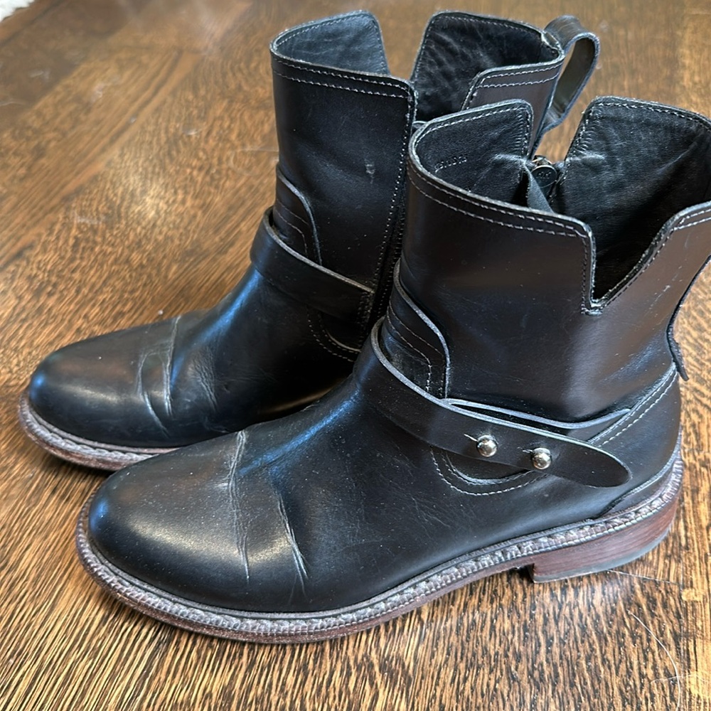 Rag and bone black leather Chelsea boot size 37.5
